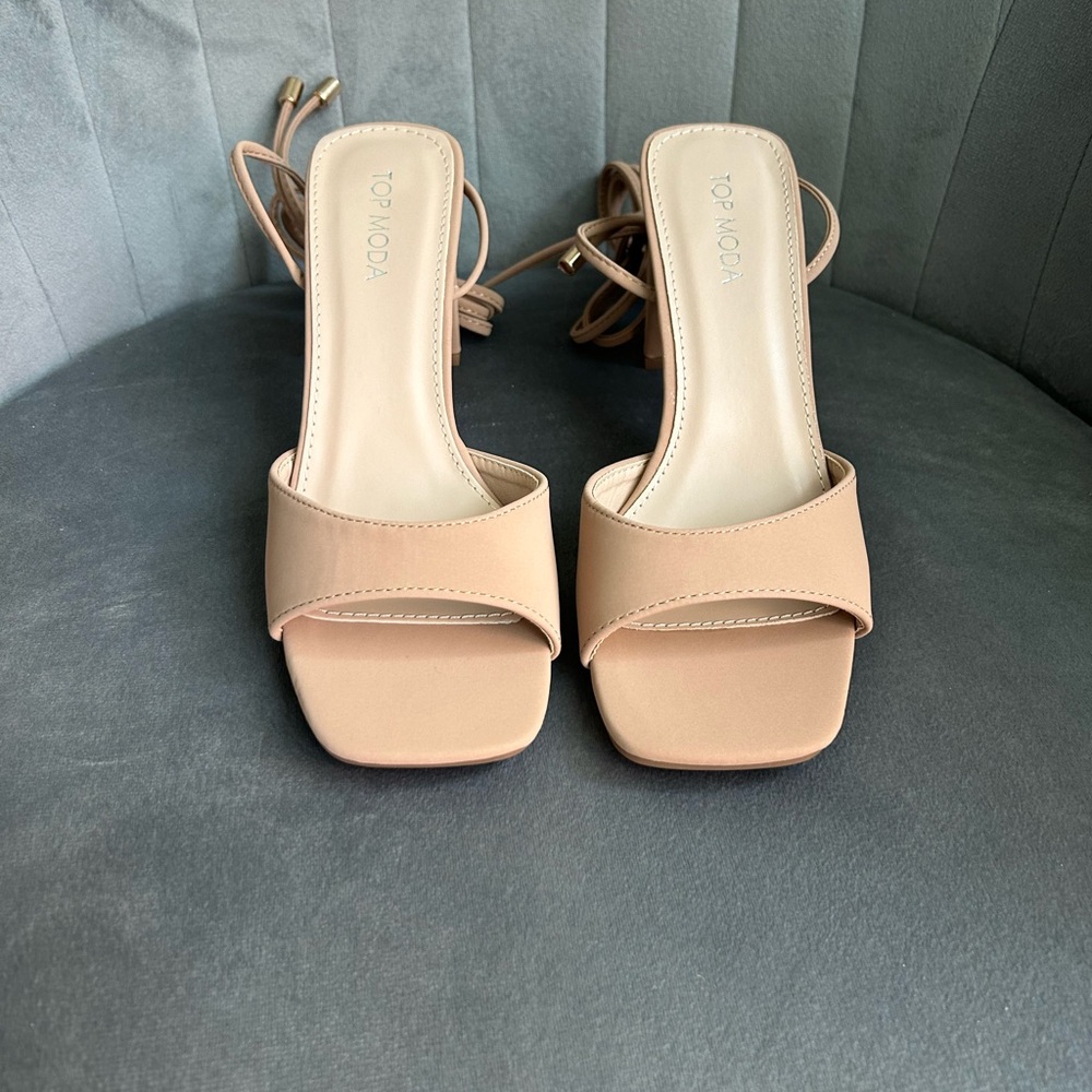 Top Moda Tan Heels - Picture 4 of 11